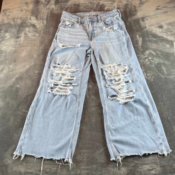 American Eagle Outfitters Denim - American Eagle Women's Jeans Super High Rise Baggy Wide Leg Size 4 S Distressed